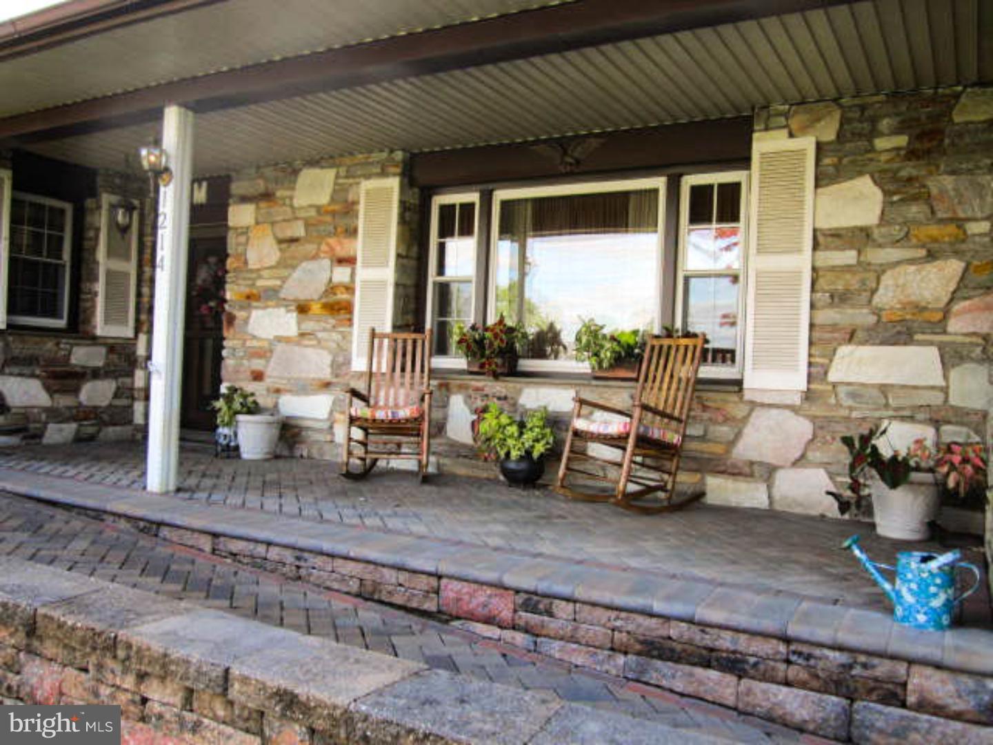 1214 Southampton Road Philadelphia, PA 19116 - Photo 2 of 24 Gallery Image 2