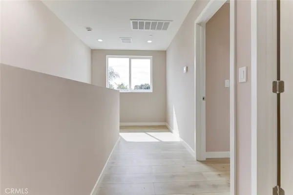 $3,700 | 7300 North Firmament Avenue, Van Nuys, CA 91406