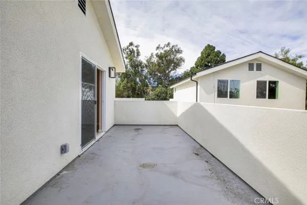 $3,700 | 7300 North Firmament Avenue, Van Nuys, CA 91406