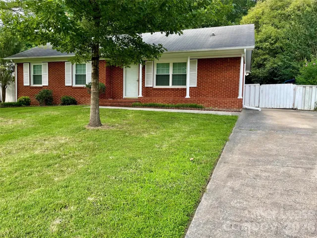 $1,999 | 819 Markwell Drive, Matthews, NC 28105