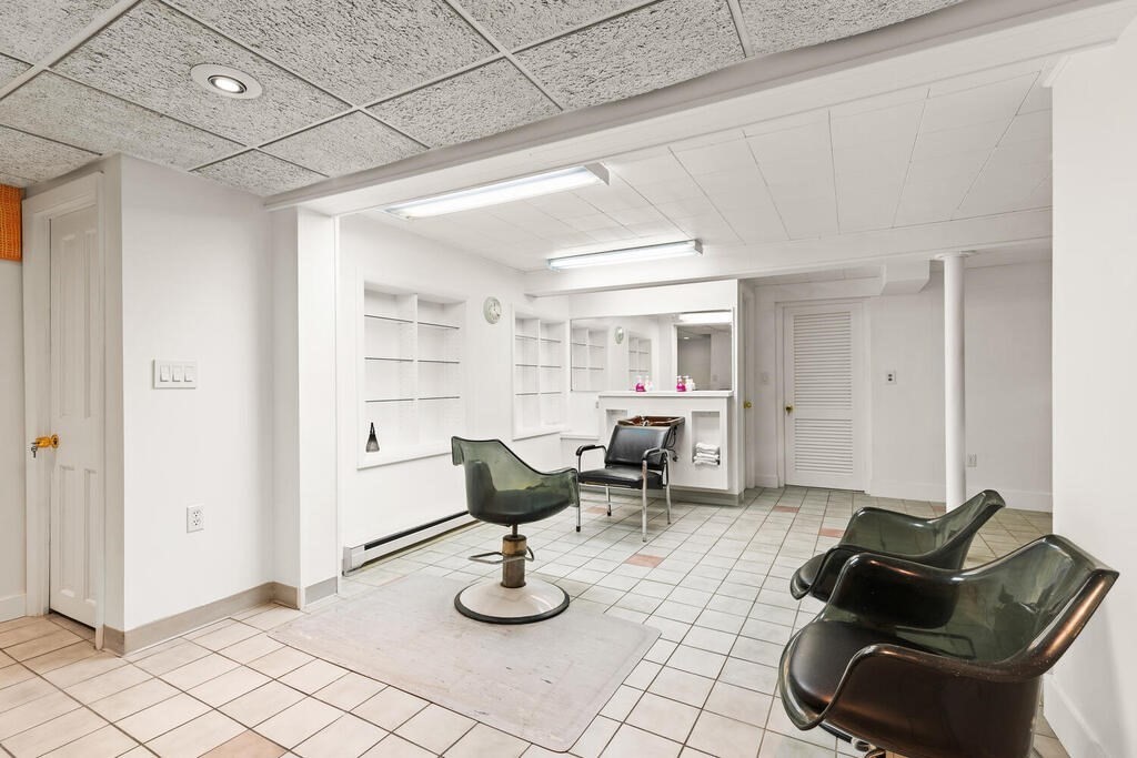 92 Chandler Road Medford, MA 02155 - Photo 30 of 42 Gallery Image 30