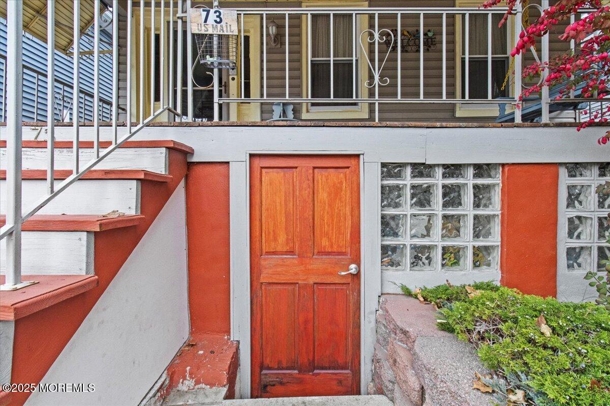 73 2nd Street Keyport, NJ 07735 - Photo 14 of 49 19-IMG_0481