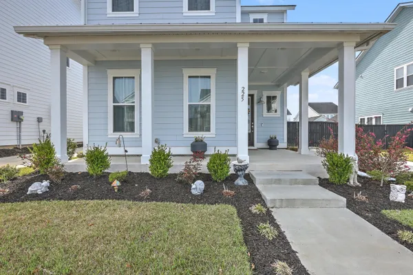 $480,000 | 225 Witherspoon Street, Summerville, SC 29486