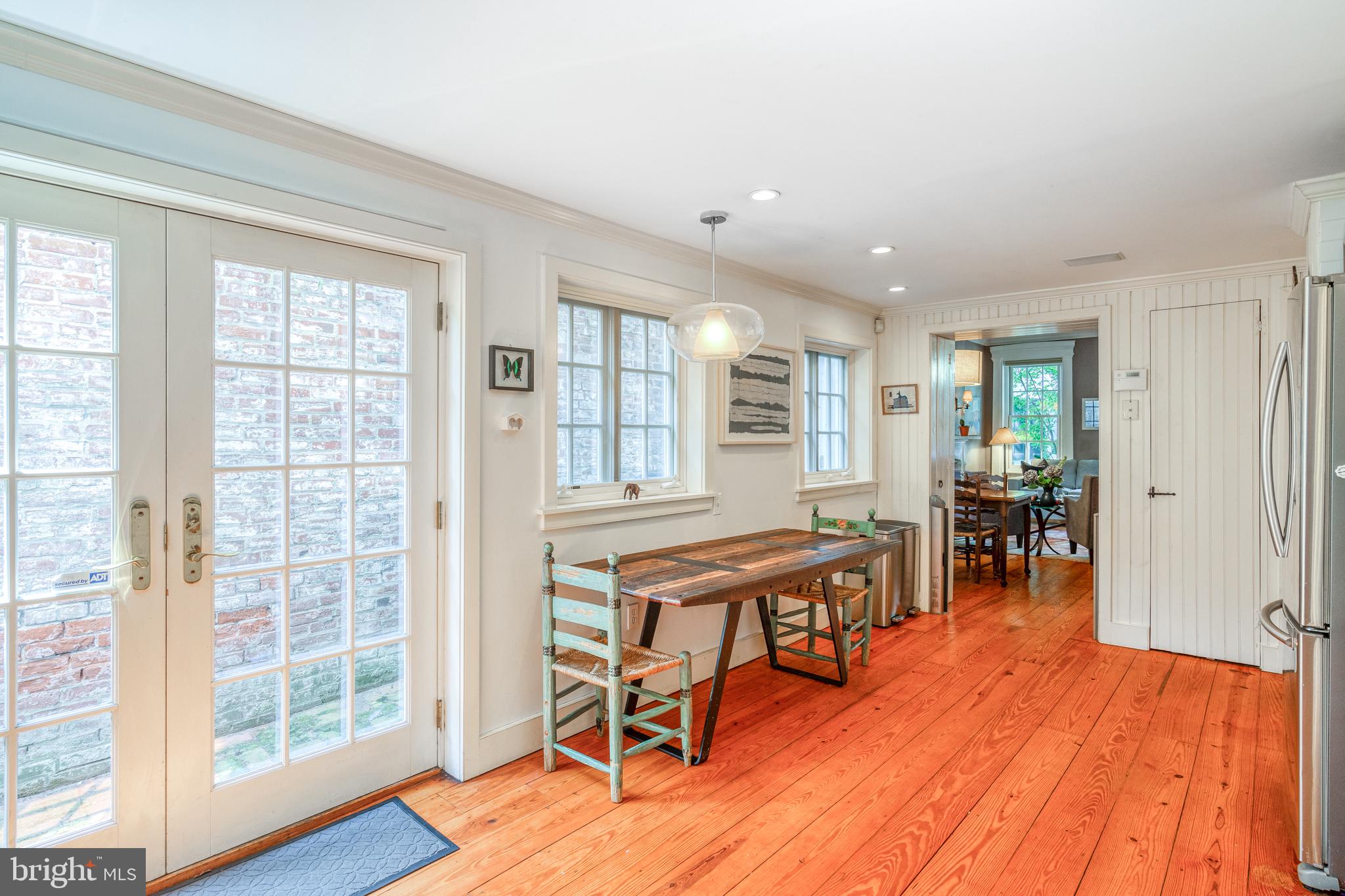 2216 Rittenhouse Square Philadelphia, PA 19103 - Photo 11 of 40