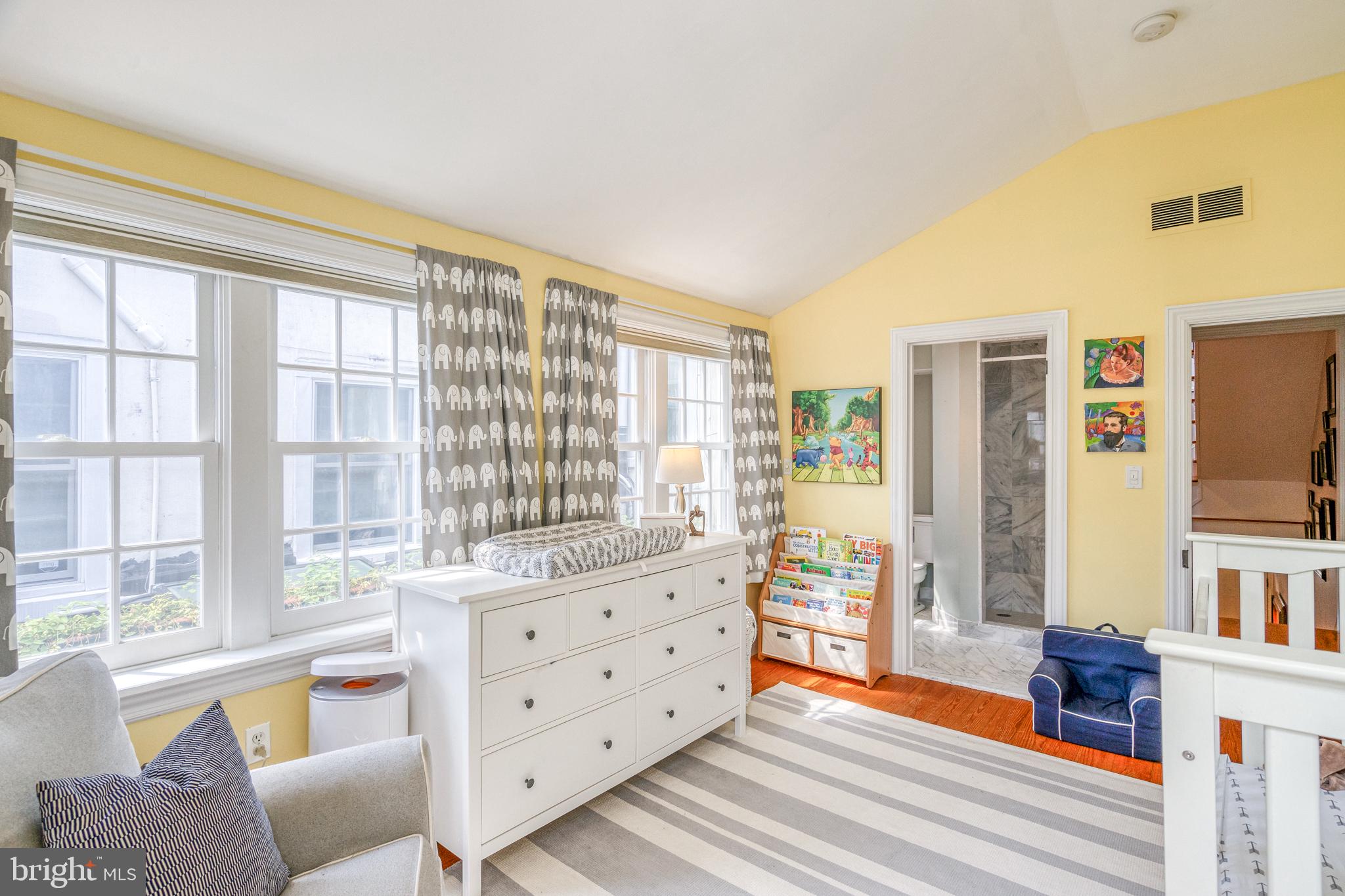 2216 Rittenhouse Square Philadelphia, PA 19103 - Photo 24 of 40