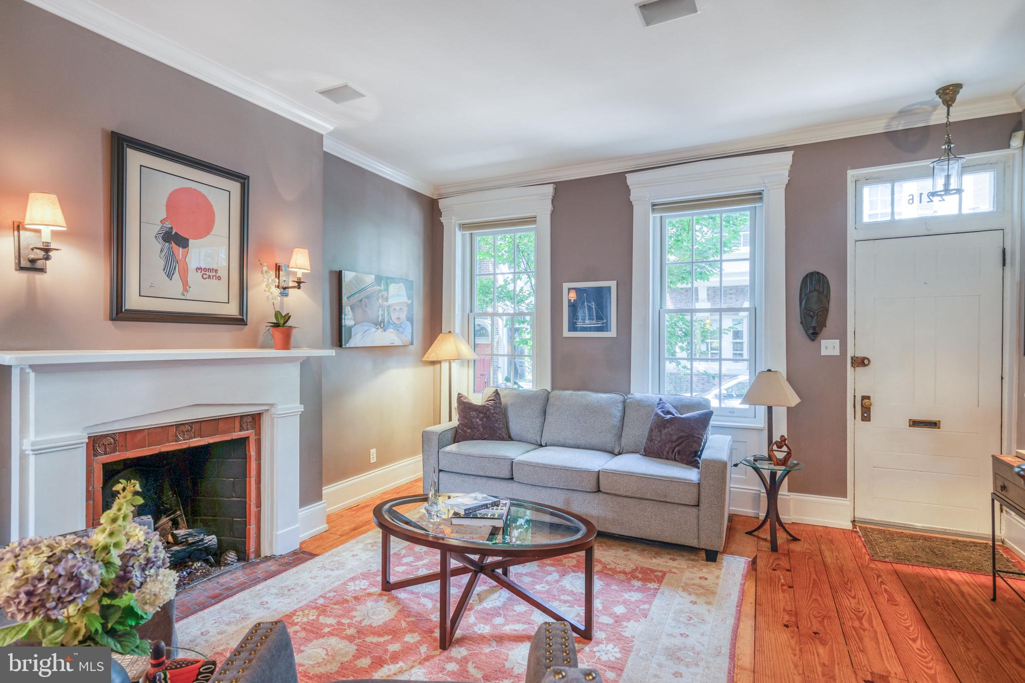 2216 Rittenhouse Square Philadelphia, PA 19103 - Photo 4 of 40