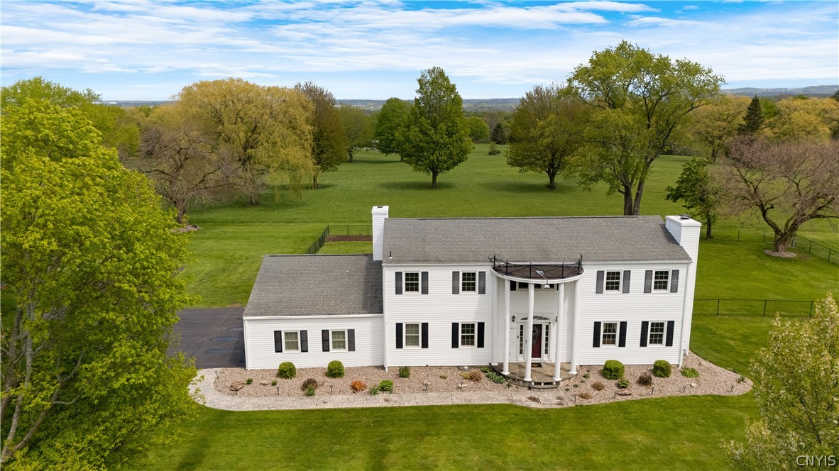621 Deerfield Drive Oneida, NY 13421 - Photo 1 of 46