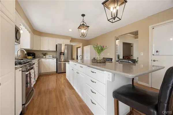 $489,900 | 621 Deerfield Drive, Oneida, NY 13421