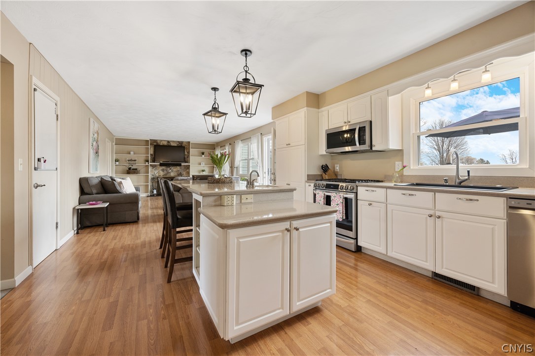 621 Deerfield Drive Oneida, NY 13421 - Photo 19 of 46