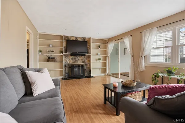 $489,900 | 621 Deerfield Drive, Oneida, NY 13421