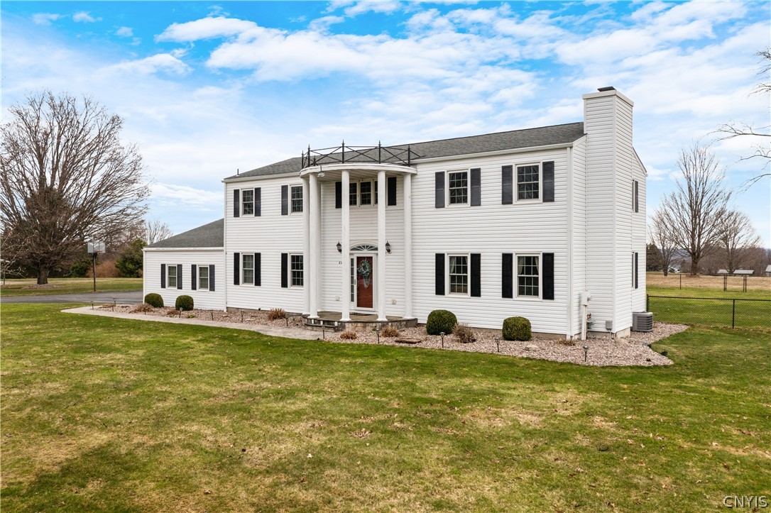 621 Deerfield Drive Oneida, NY 13421 - Photo 2 of 48