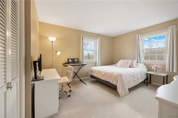 $489,900 | 621 Deerfield Drive, Oneida, NY 13421