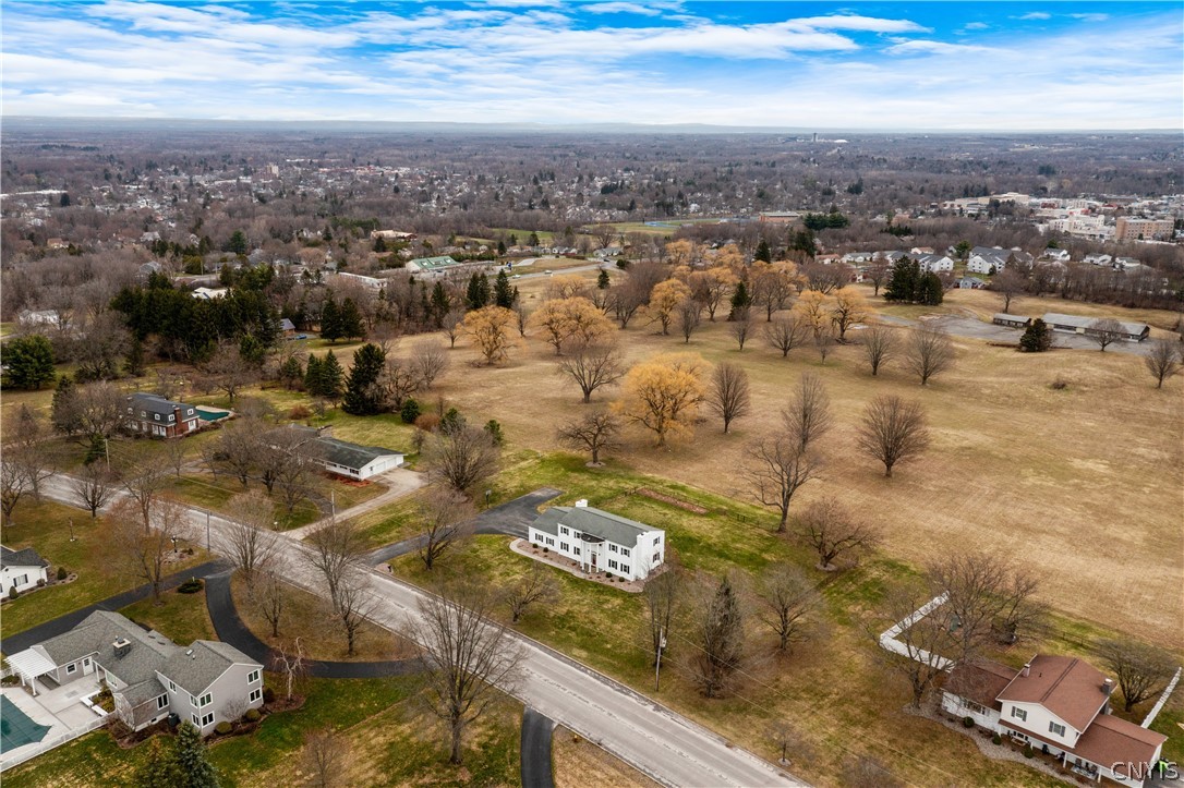 621 Deerfield Drive Oneida, NY 13421 - Photo 44 of 48