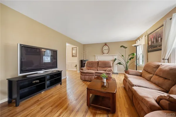 $489,900 | 621 Deerfield Drive, Oneida, NY 13421