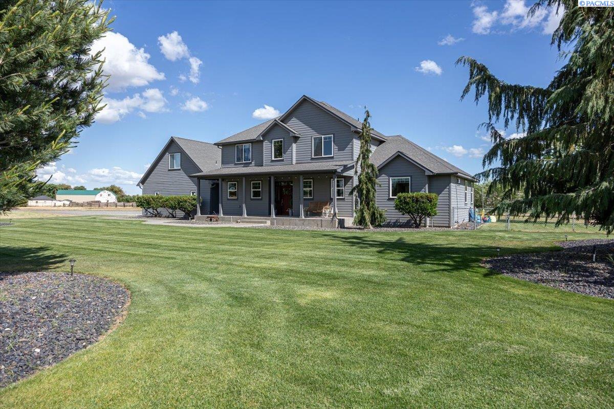 168715 West Johnson Road Prosser, WA 99350 - Photo 3 of 49 Gallery Image 3