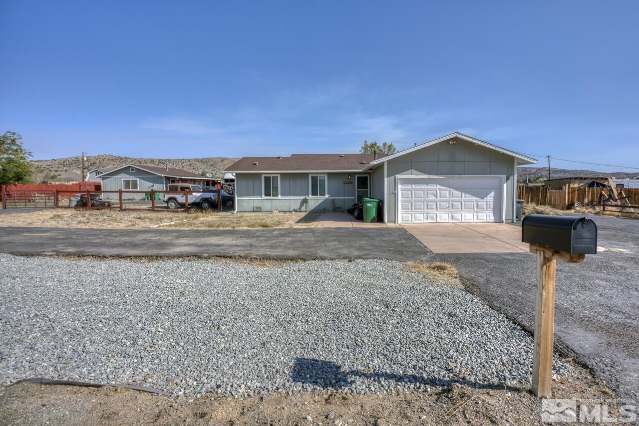 11835 Tupelo Street Reno, NV 89506 - Photo 3 of 39 Photo 3