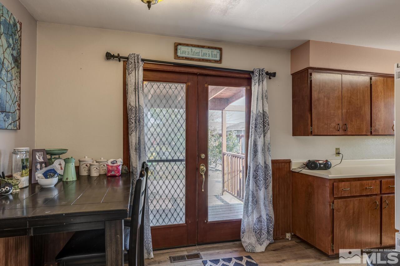 11835 Tupelo Street Reno, NV 89506 - Photo 9 of 39 Photo 9