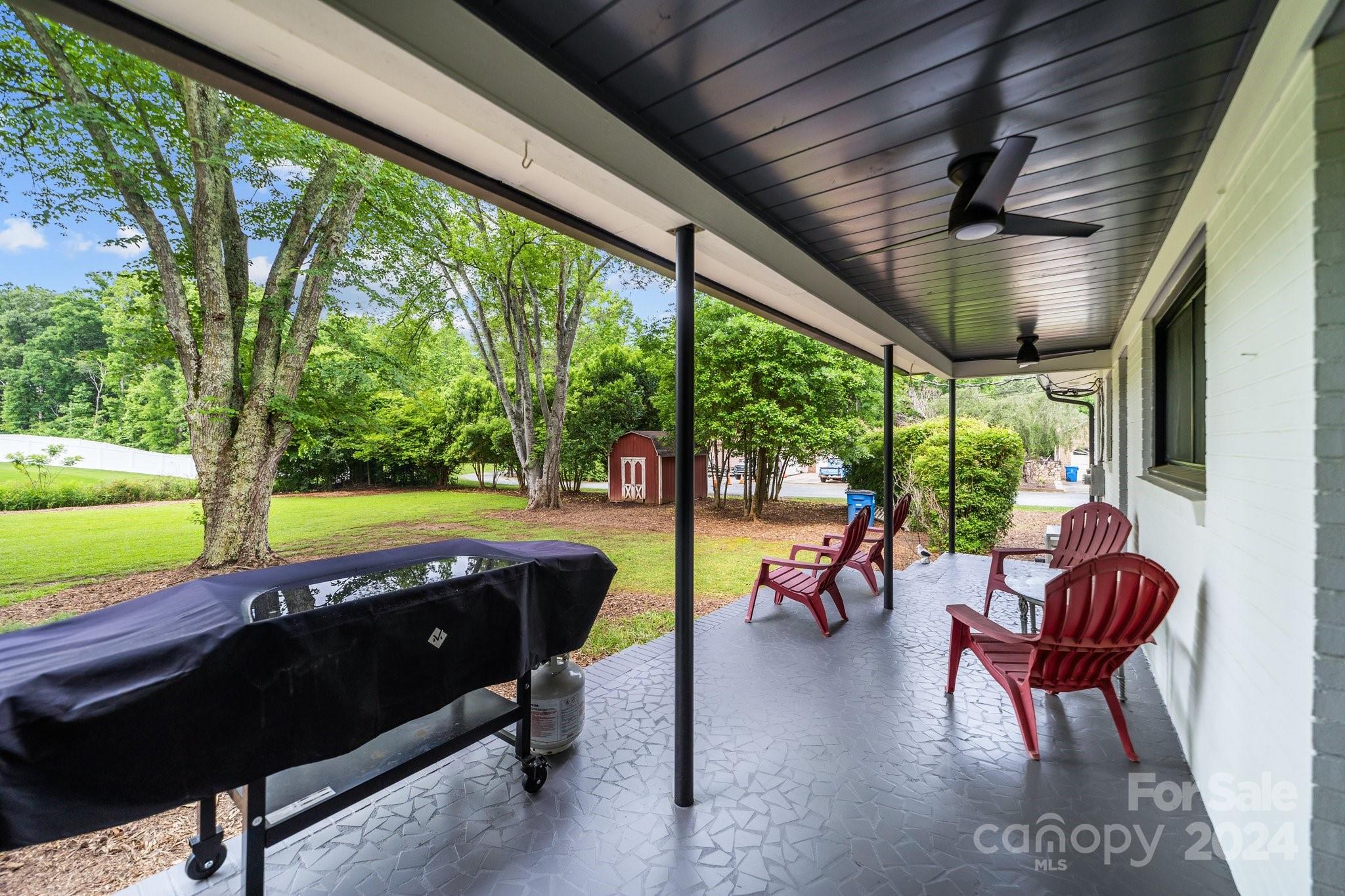7101 Pleasant Grove Road Charlotte, NC 28216 - Photo 25 of 48 Gallery Image 25