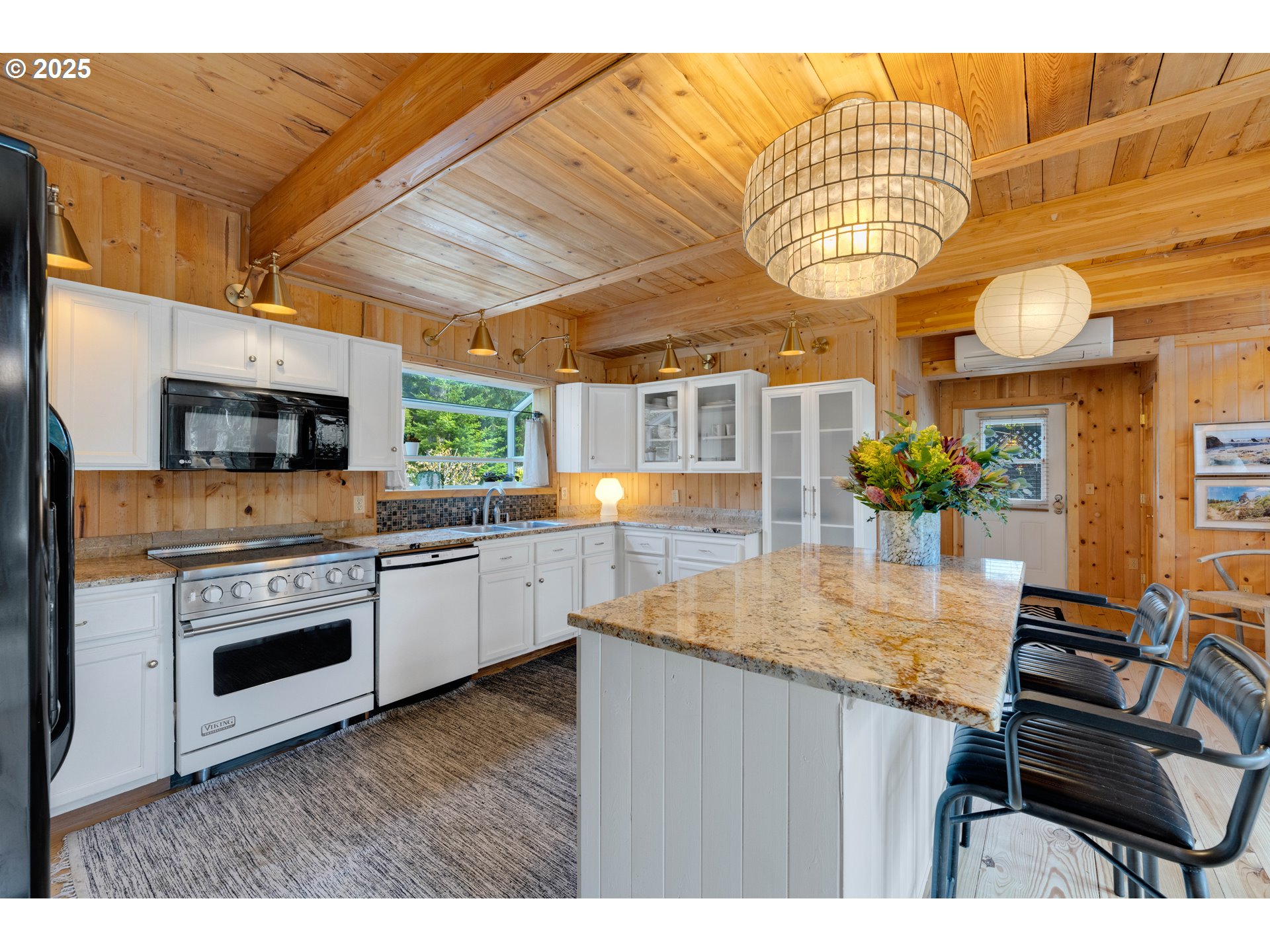 53461 Safe Road Bandon, OR 97411 - Photo 14 of 41