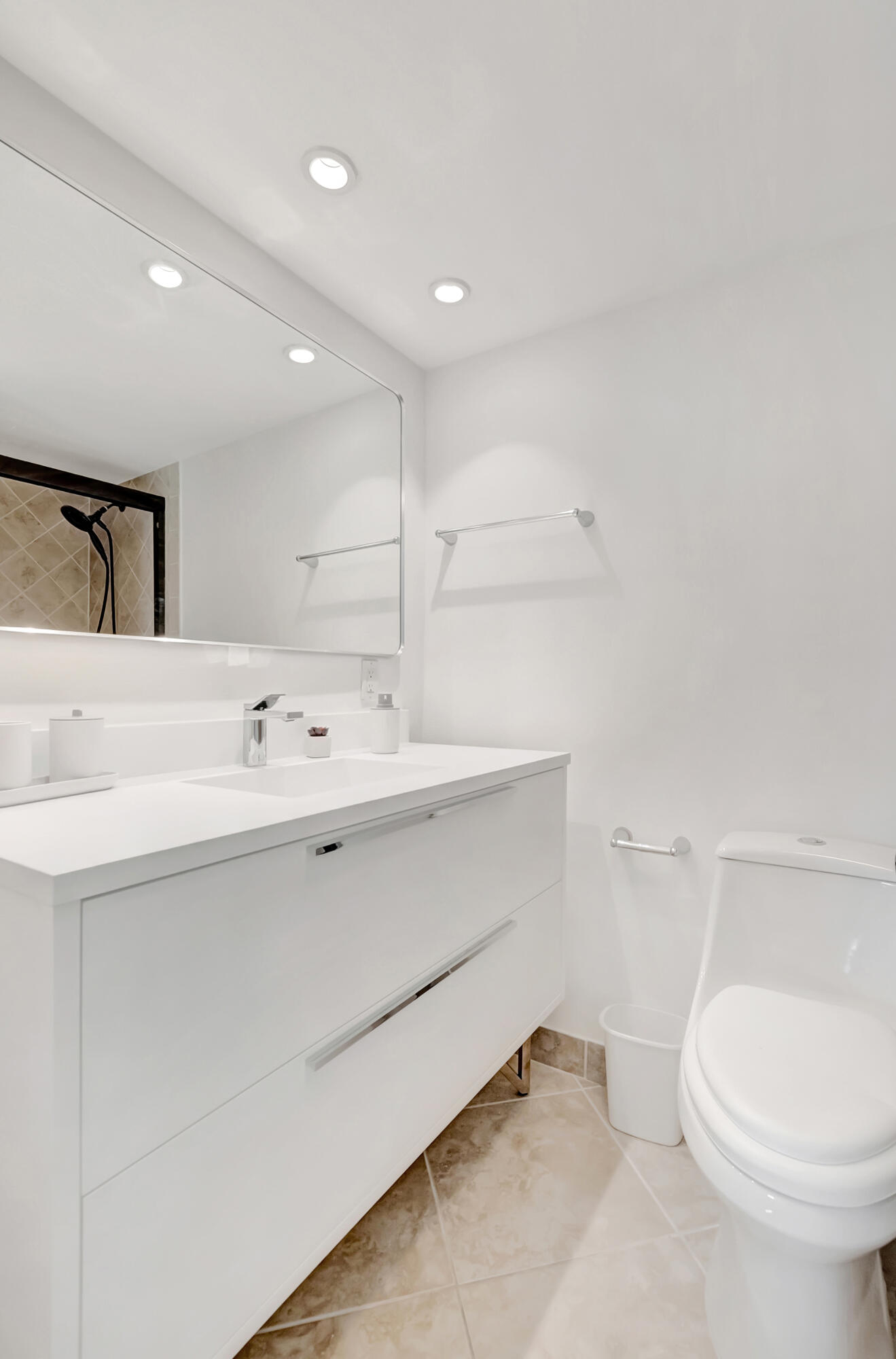 1072 Yarmouth C Boca Raton, FL 33434 - Photo 19 of 40 19-print-DSC_1181