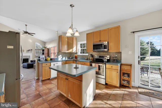 $775,000 | 110 Persimmon Drive, Collegeville, PA 19426