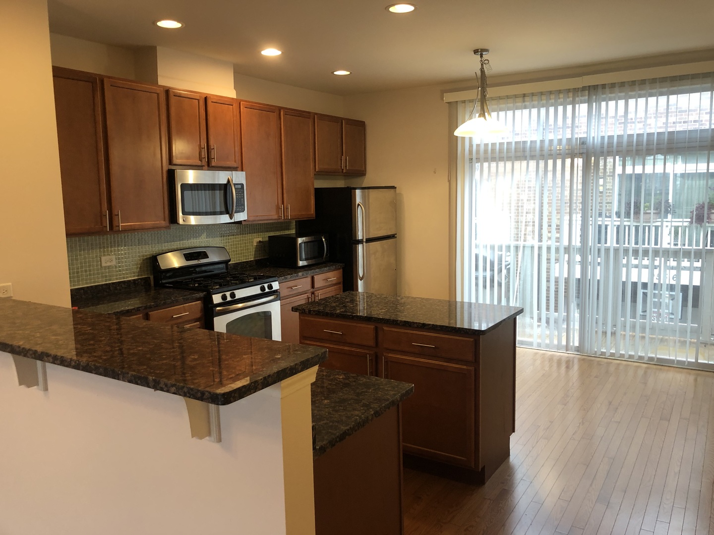 3710 South Sangamon Street Chicago, IL 60609 - Photo 5 of 29