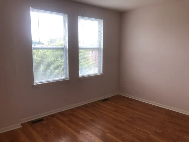$3,500 | 3710 South Sangamon Street, Chicago, IL 60609