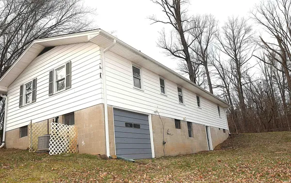 $189,900 | 15336 County Farm Road, Shoals, IN 47581
