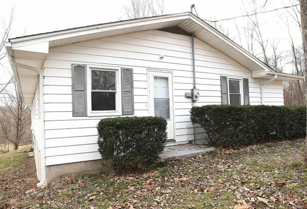$189,900 | 15336 County Farm Road, Shoals, IN 47581