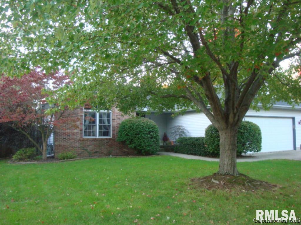 3312 Elderberry Lane Springfield, IL 62711 - Photo 1 of 18