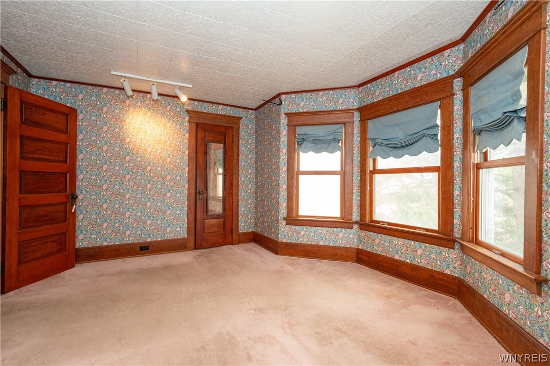 13522 N Road Alden, NY 14004 - Photo 28 of 50