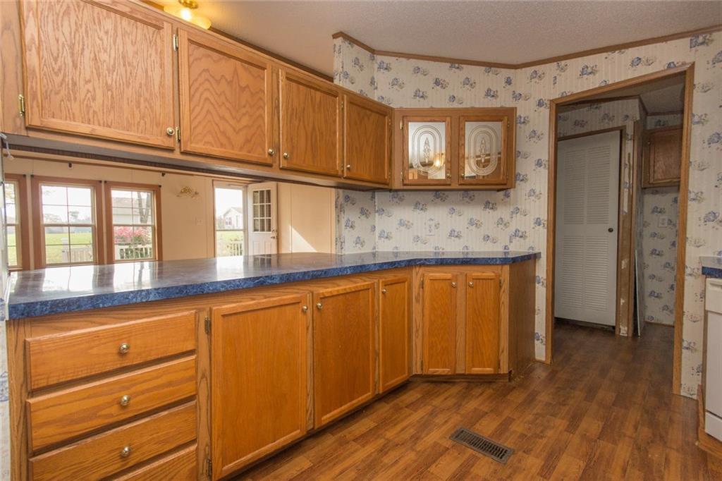 951 Achortown Road Beaver Falls, PA 15010 - Photo 10 of 21 Kitchen.