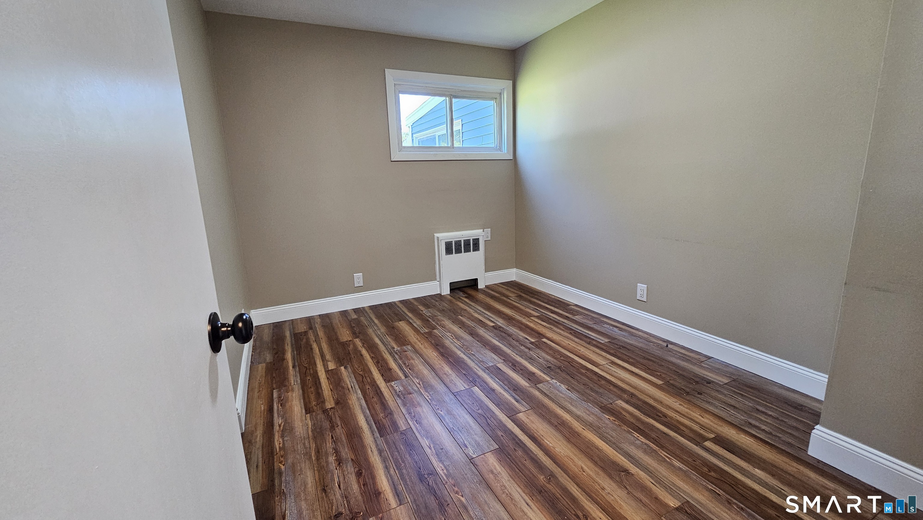 32 Riverdale Road Milford, CT 06460 - Photo 16 of 24 Gallery Image 16