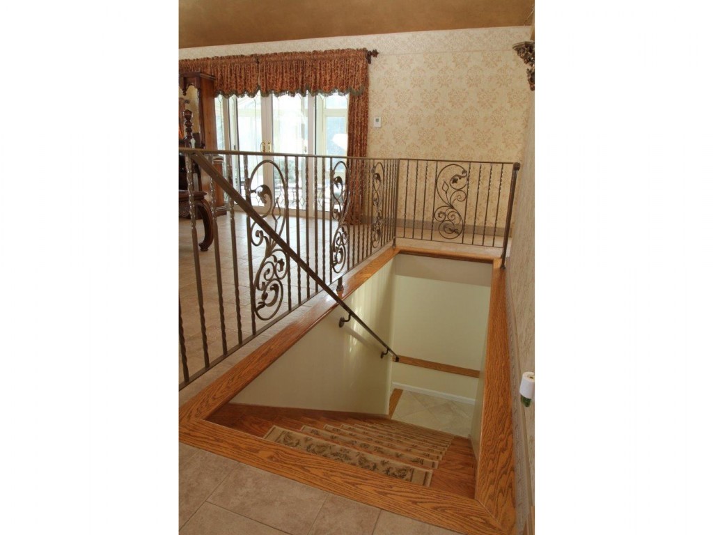 11 Abbott Road, Unit 1 Fremont, NH 03044 - Photo 13 of 30