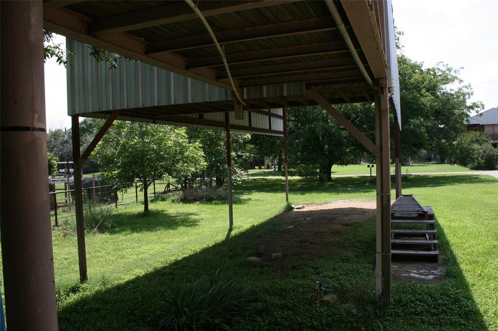 430 Rio Road Millsap, TX 76066 - Photo 13 of 25 View of yard
