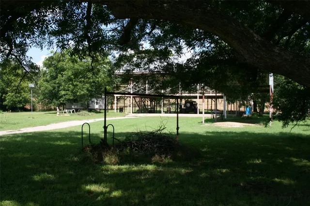 $220,000 | 430 Rio Road, Millsap, TX 76066