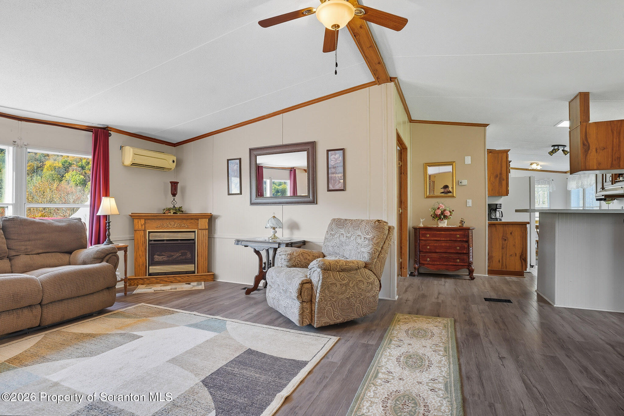 660 Wildenberg Road Union Dale, PA 18470 - Photo 8 of 59 Living Room