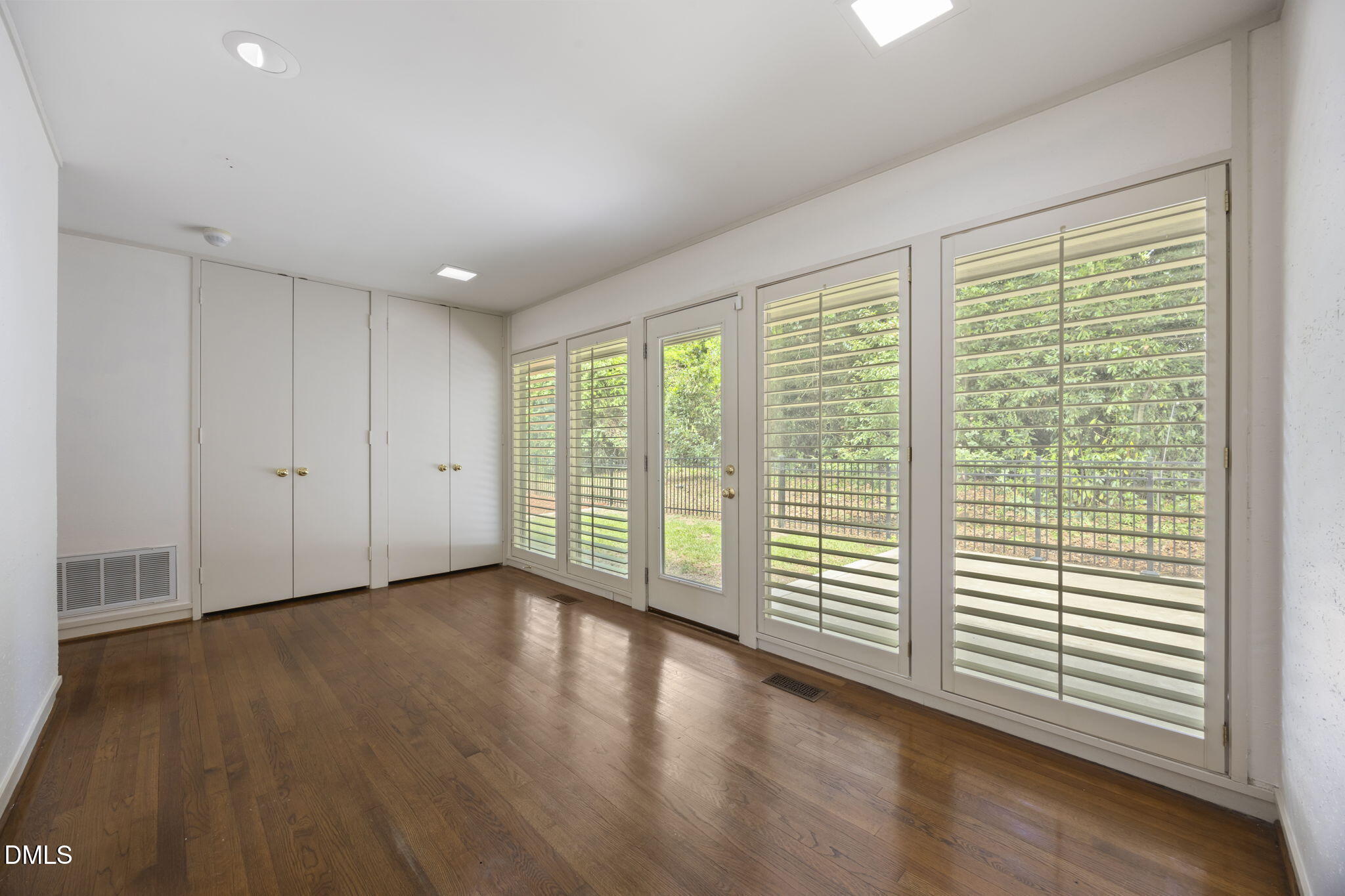 501 Valley Road Fayetteville, NC 28305 - Photo 40 of 72 51-web-or-mls-484A9589