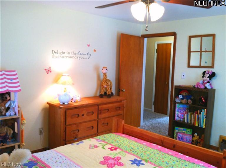 4844 Westbourne Road Cleveland, OH 44124 - Photo 20 of 25 Gallery Image 20