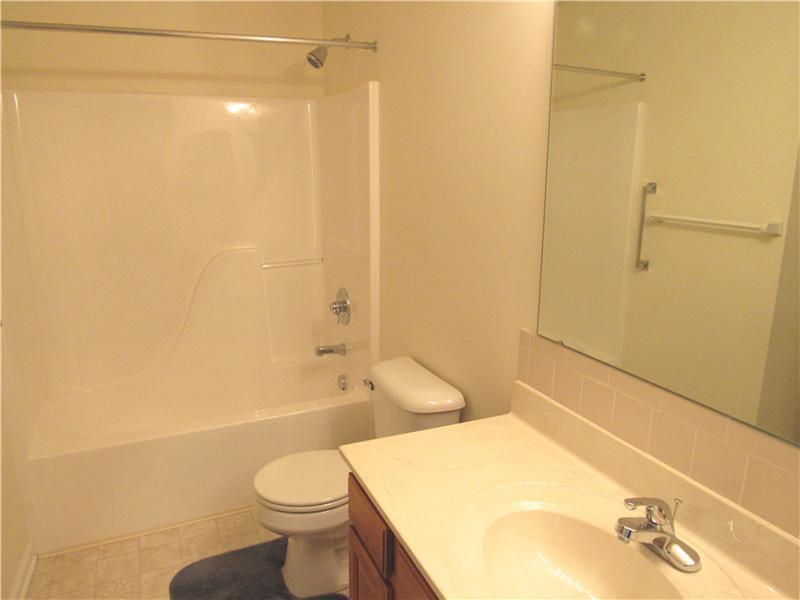 8151 Mathews Road Indianapolis, IN 46259 - Photo 11 of 23 Gallery Image 11