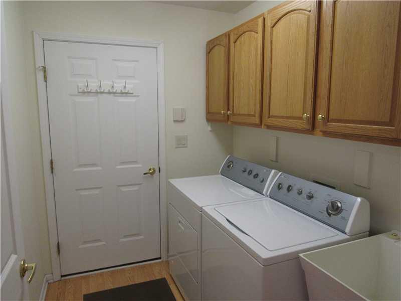 8151 Mathews Road Indianapolis, IN 46259 - Photo 16 of 23 Gallery Image 16