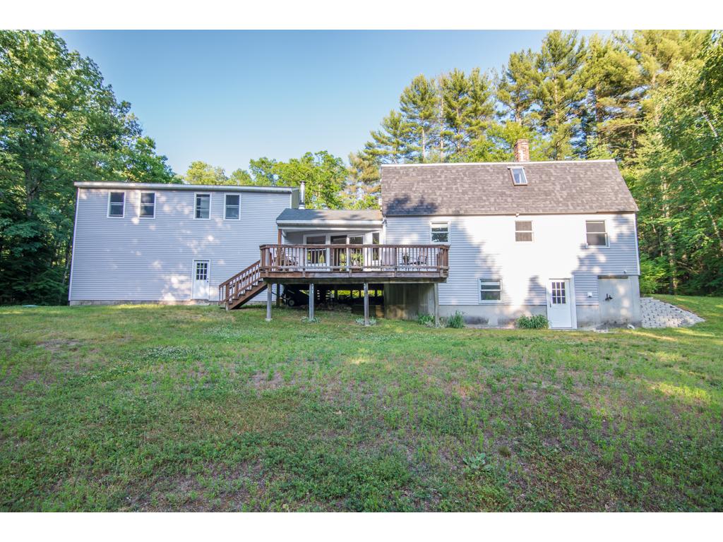 369 Dearborn Road Auburn, NH 03032 - Photo 5 of 36 Gallery Image 5