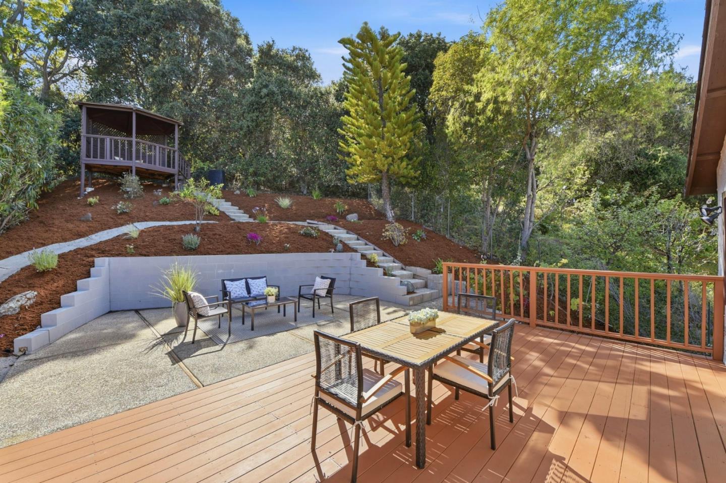 22670 San Juan Road Cupertino, CA 95014 - Photo 6 of 63