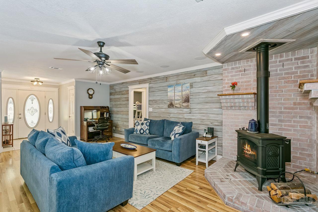 6828 Martin Road Milton, FL 32570 - Photo 14 of 50 Gallery Image 14