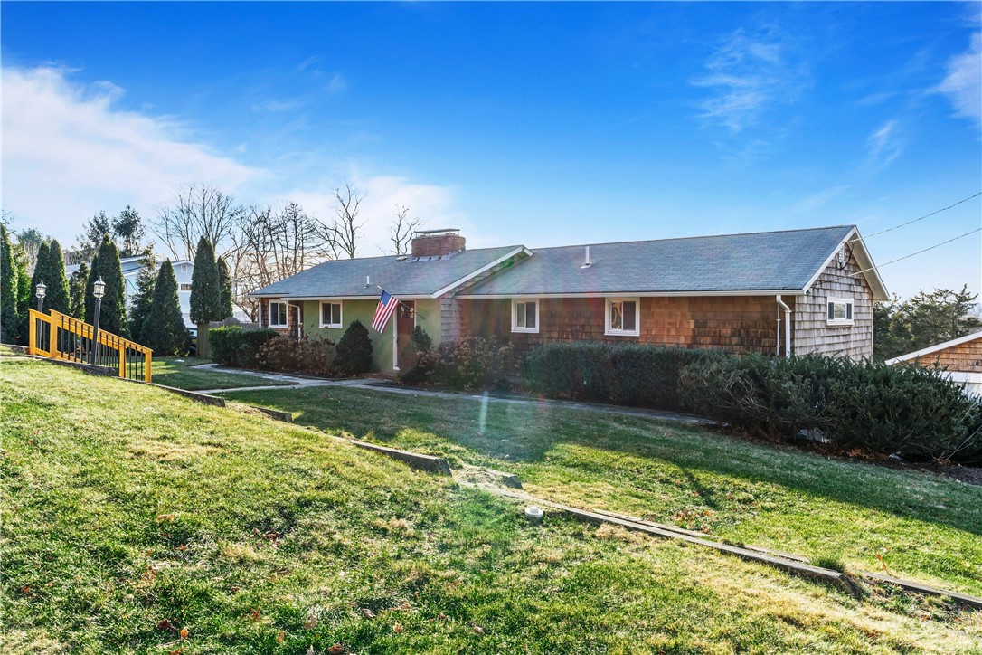 171 Carlton Avenue Warwick, RI 02889 - Photo 1 of 45