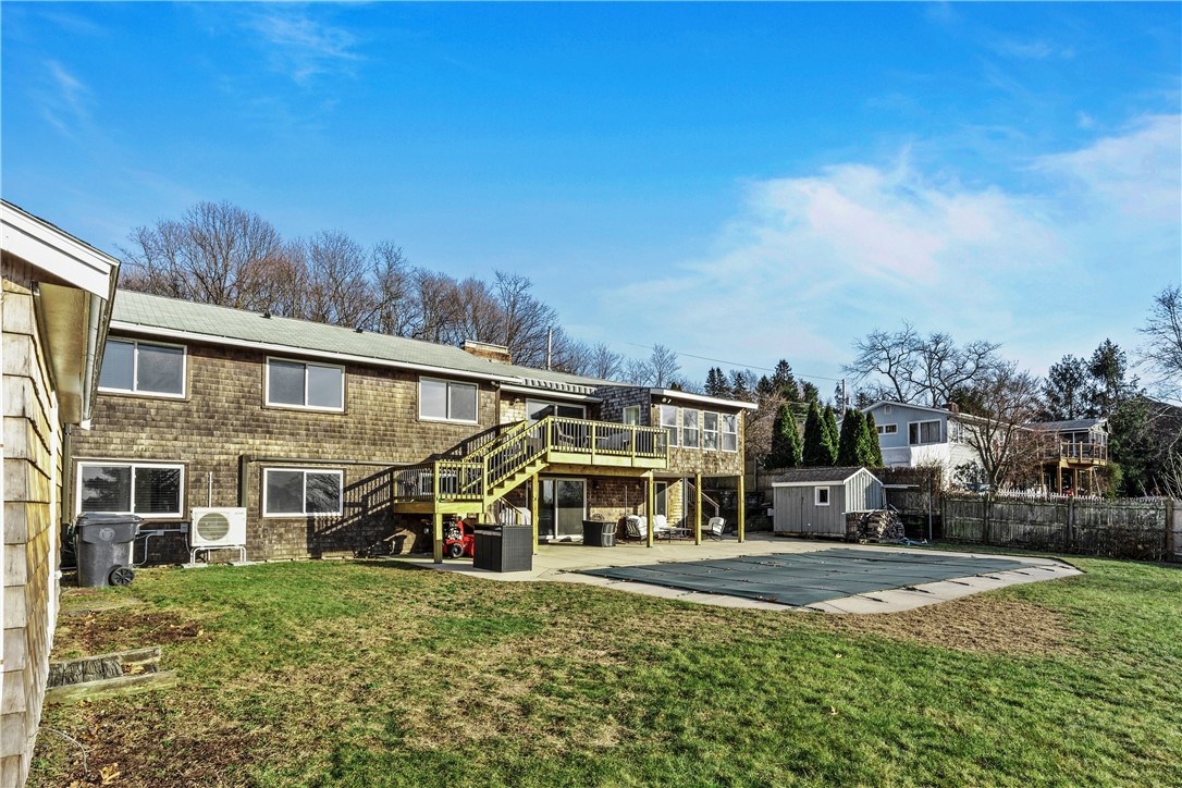 171 Carlton Avenue Warwick, RI 02889 - Photo 37 of 45