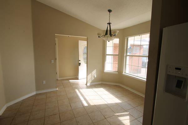 326 Riverchase Boulevard Crestview, FL 32536 - Photo 7 of 18 Dine