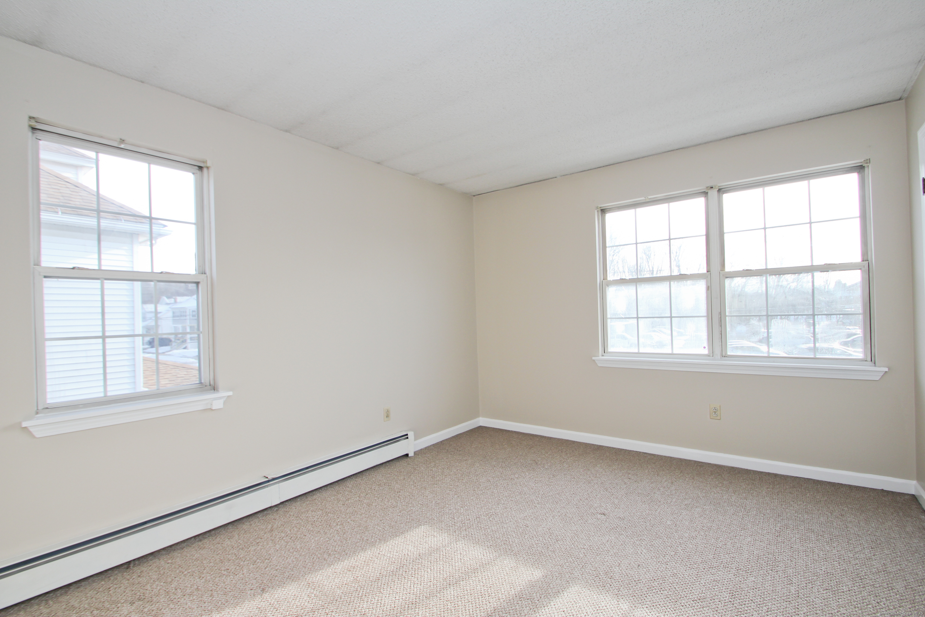 3 Park Avenue, Unit B Enfield, CT 06082 - Photo 14 of 16