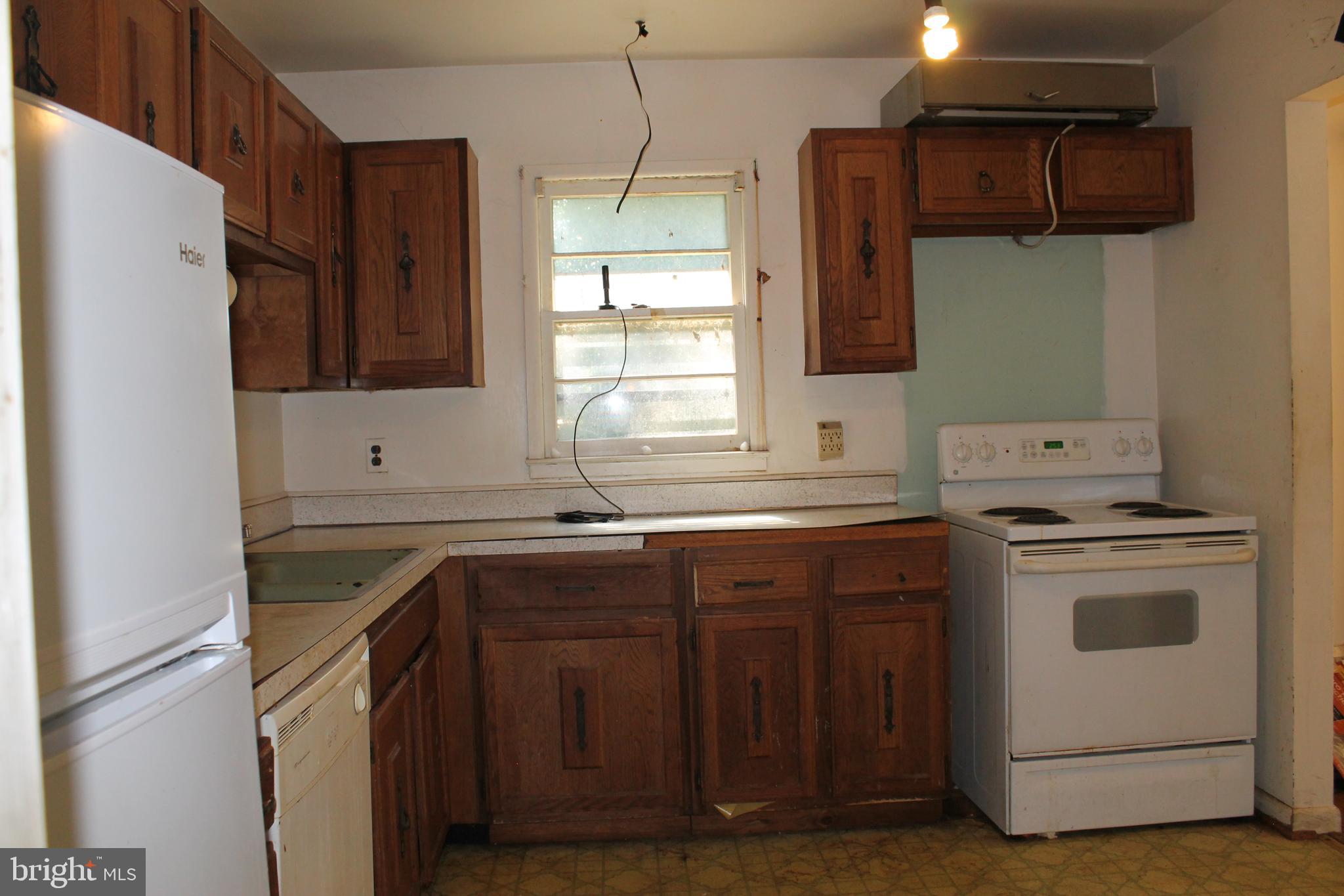 9309 Cross Bow Road Fort Washington, MD 20744 - Photo 8 of 32 Kitchen