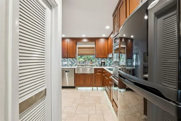 $995,000 | 103 South Lakeshore Drive, Minneola, FL 34715